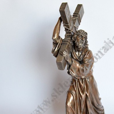 JEZUS NIOSĄCY KRZYŻ - wys.30 cm - 84777