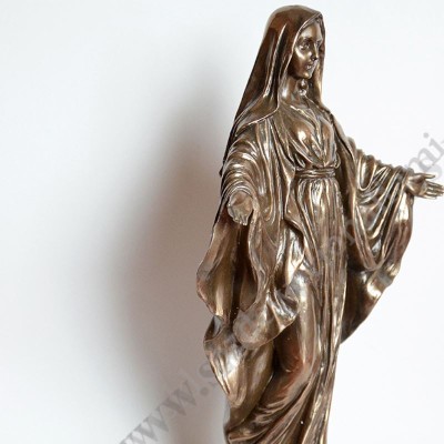 MARIA ZSTĘPUJĄCA NA ZIEMIĘ - wys. 26 cm - 86587