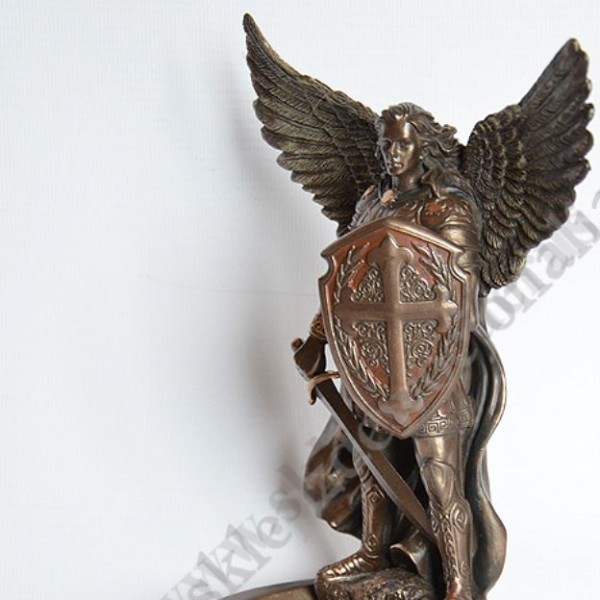 ŚWIETY MICHAŁ ARCHANIOŁ - KROPIELNICA - wys. 21.3 cm - 82773