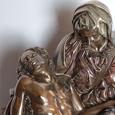 PIETA - figura wys. 25.7 cm - 11197