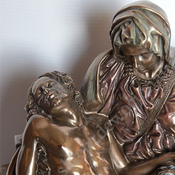 PIETA - figura wys. 25.7 cm - 11197