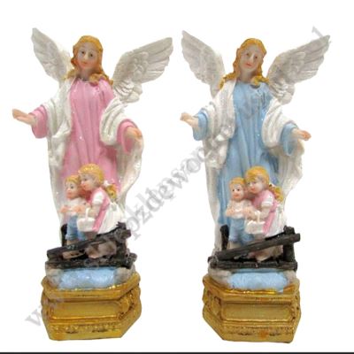 ANIOŁ STRÓŻ - figurka wys.15 cm - A4056