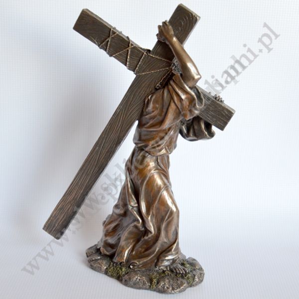 JEZUS NIOSĄCY KRZYŻ - wys.30 cm - 84777