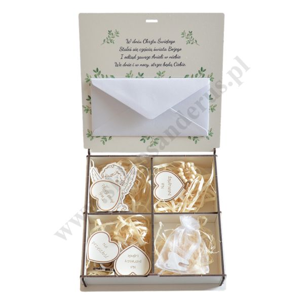 PUDEŁKO PREZENTOWE NA CHRZEST ŚWIĘTY - 19 x 19 x 4.2 cm - 51476