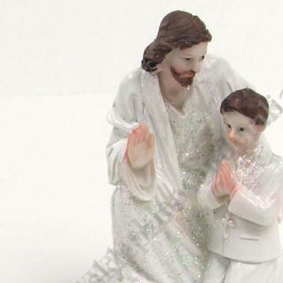 PAN JEZUS I KOMUNIA ŚWIĘTA - wys. 9 cm - A3605